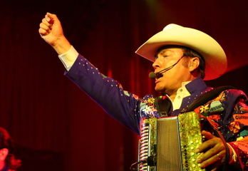 Los Tigre Del Norte taldea