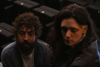 Jon Garcia del Val eta Marta Ugarte ari dira Del Val taldearen lan berria zuzenekoetan aurkezten.