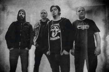 Paul Urkijo Alijo zinemagilea da Hortzak taldearen abeslaria.